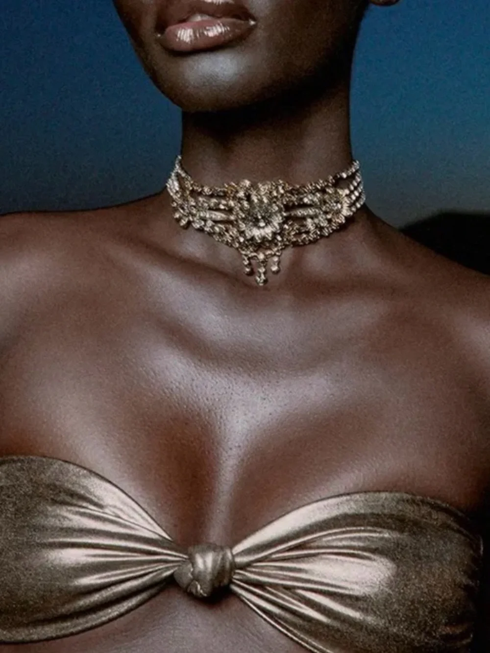 Zara JEWELED FLOWER CHOKER